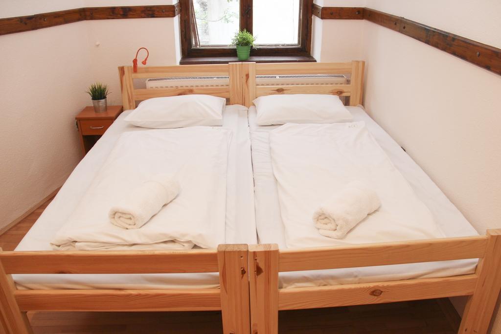 A Pousada Walking Bed Budapest Downtown Quarto foto