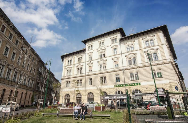 A Pousada Walking Bed Budapest Downtown Exterior foto